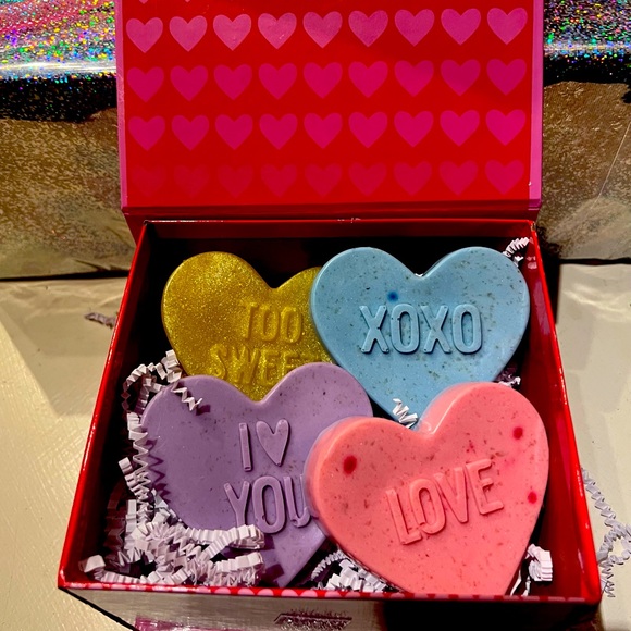 Handmade Valentines Day Conversation soap - Picture 1 of 3